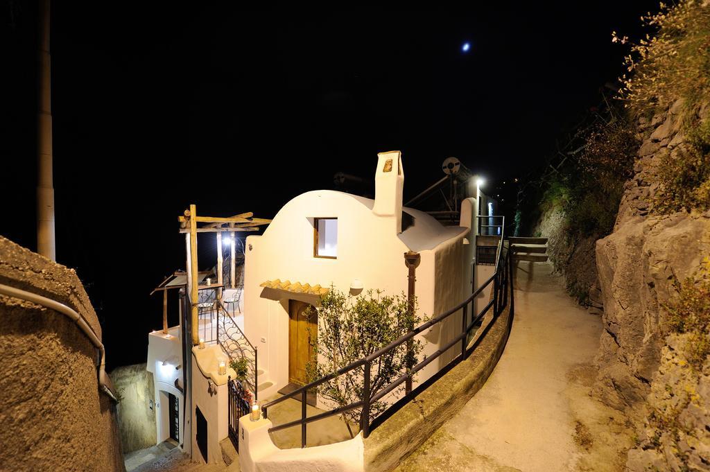 Willa La Casa Del Melograno Furore Zewnętrze zdjęcie