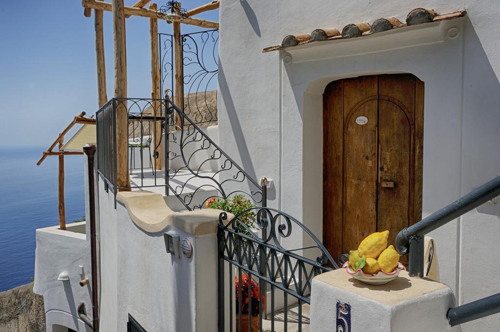 Willa La Casa Del Melograno Furore Zewnętrze zdjęcie