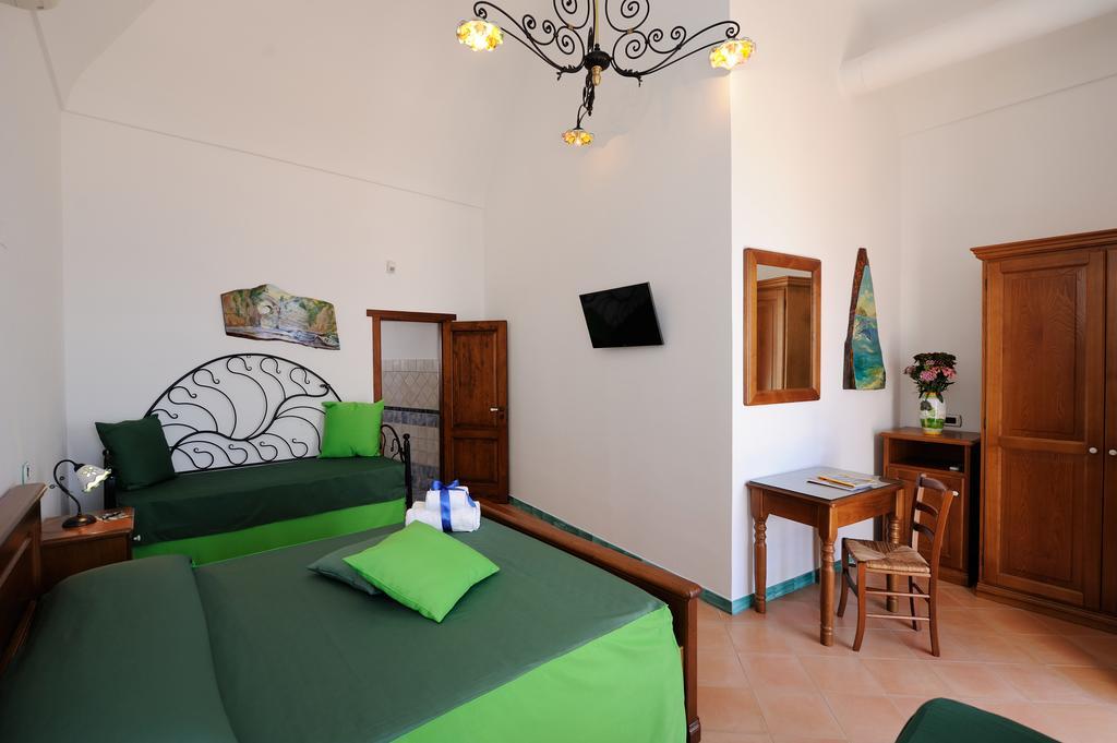 Willa La Casa Del Melograno Furore Zewnętrze zdjęcie